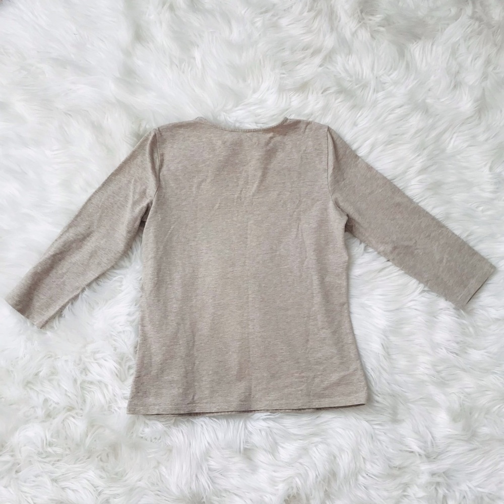 J. Jill heathered cream v-neck stretchy fitted top - Picture 5 of 8